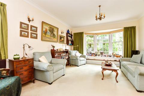 4 bedroom end of terrace house for sale, Pendleton Close, Redhill RH1