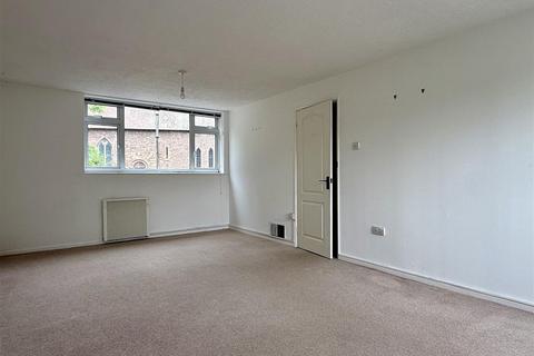 28 Closure Place, Peterchurch, Hereford, HR2 0RS
