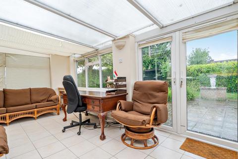 8 Hampden Drive, Kidlington, OX5 2LR