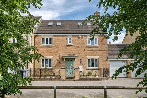 4 bedroom semi-detached house for sale, Witney,  Oxfordshire,  OX28