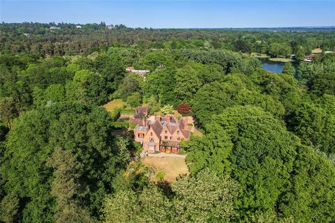 Redhill Road, Cobham, Surrey, KT11