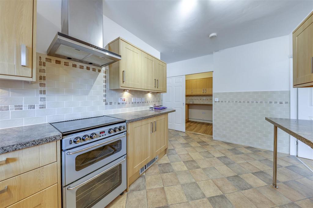 Kitchen Alt