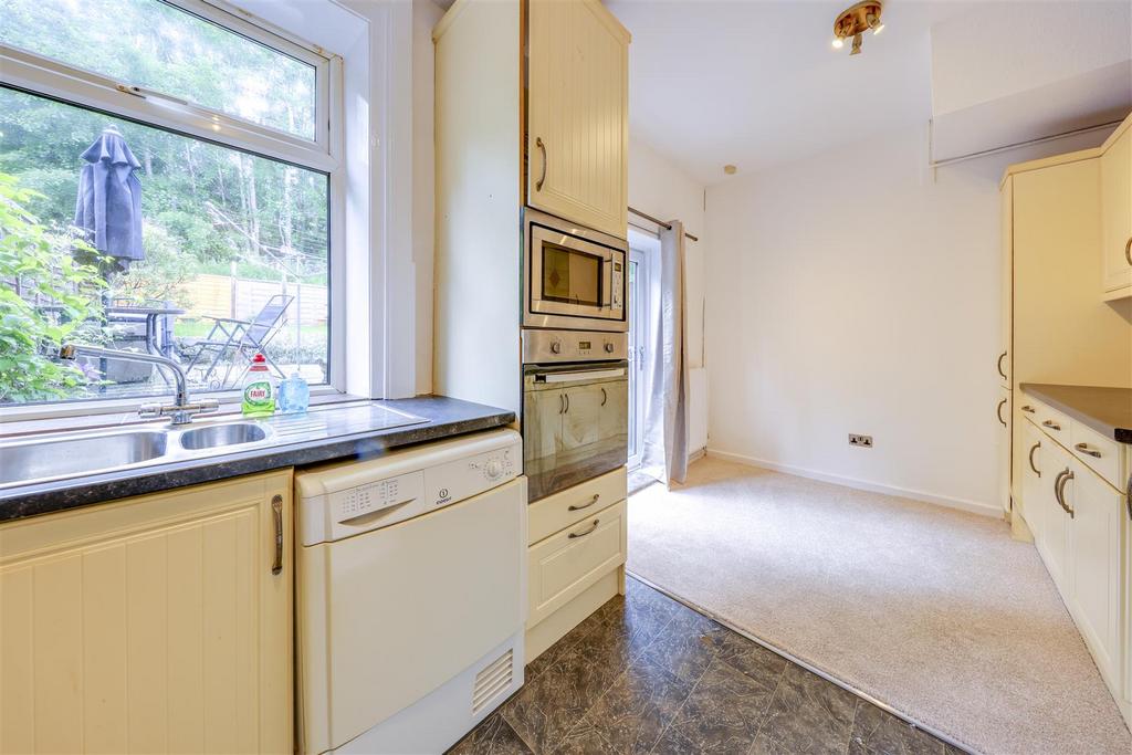 Kitchen Alt