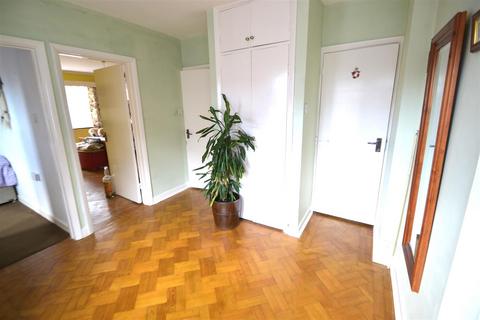 2 bedroom detached bungalow for sale, The Highlands, Bexhill-On-Sea