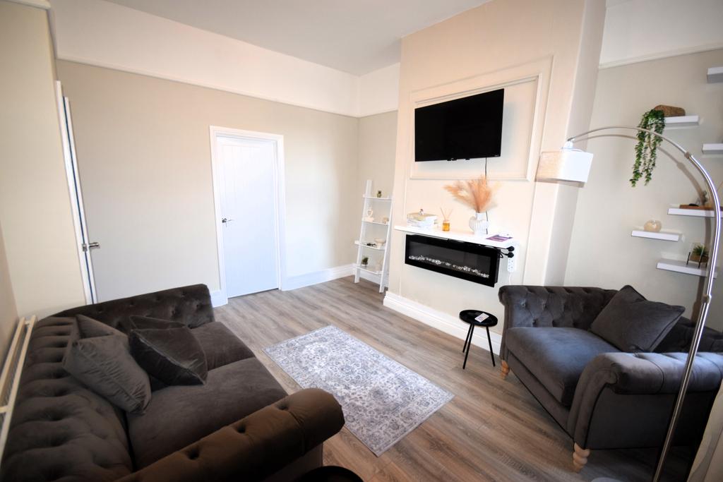 Living Room Alt View