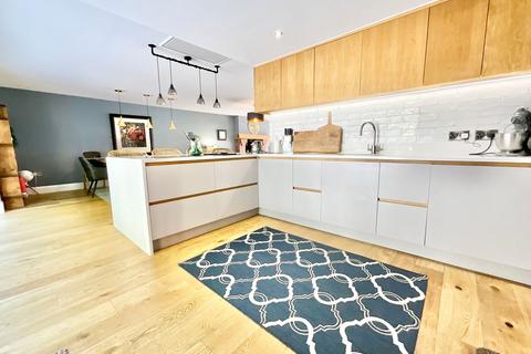 undefined, Lightwood Road, Stoke-On-Trent ST3