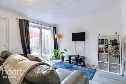 20 Brownlow Bend, Basildon, SS14 1QD