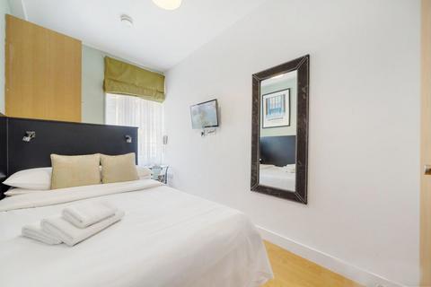 Studio to rent, North Gower Street, Euston, London, NW1