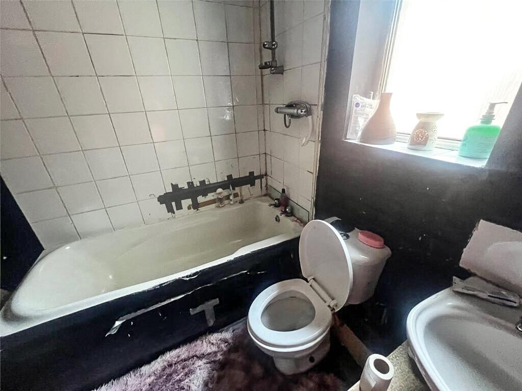 G.jpg