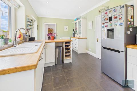 2 bedroom bungalow for sale, Townsend Farm, Melksham SN12