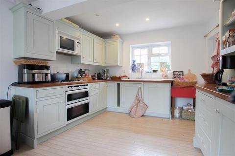 undefined, High Street, Saffron Walden CB10