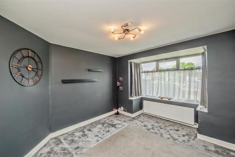 4 bedroom semi-detached house for sale, Upper Wortley Road, Wortley, Leeds