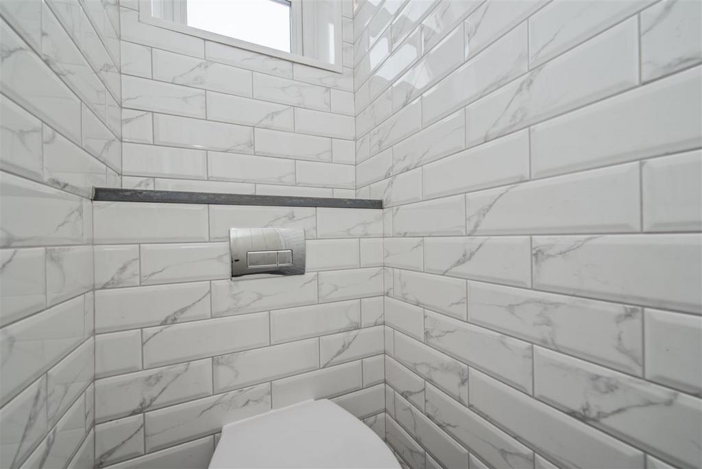 Separate WC: