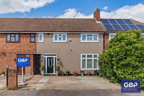 7 Elm Close, Romford, RM7 8HP