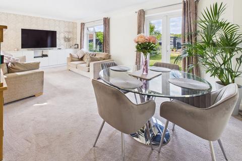 3 bedroom detached house for sale, Lesser Foxholes, Shoreham by Sea