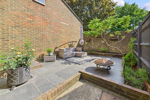 3 bedroom detached house for sale, Lesser Foxholes, Shoreham by Sea