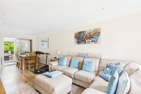 undefined, Fromow Gardens, Surrey GU20
