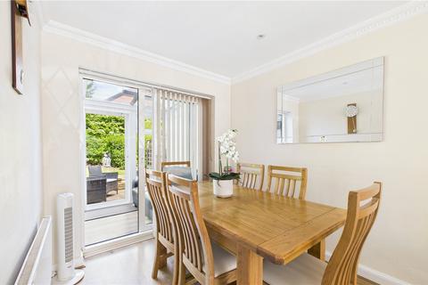undefined, Fromow Gardens, Surrey GU20