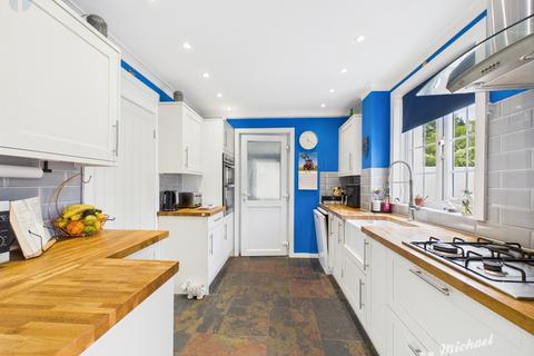 undefined, Churchill Avenue, Aylesbury, Buckinghamshire