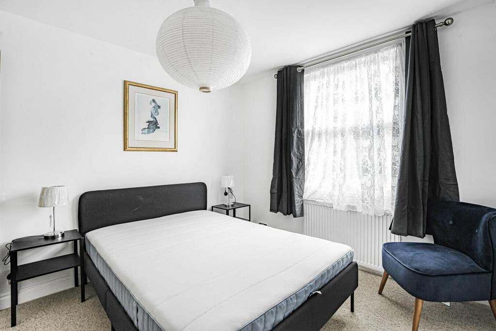 Bedroom.jpg