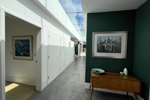 undefined, Cherry Tree Lane, Chalfont St. Peter, Gerrards Cross, Buckinghamshire, SL9