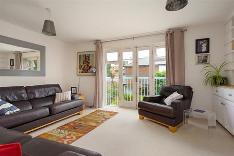 11 Cages Close, Whitstable, CT5 4FD