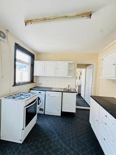 3 bedroom end of terrace house to rent, St awdry road ,Barking, Essex, IG11