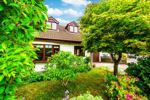 3 bedroom semi-detached house for sale, Tollgate Close, Caerphilly, CF83 3AY