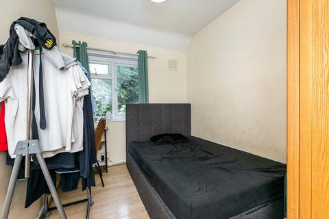 101 Roundtable Road, Bromley, BR1 5LF