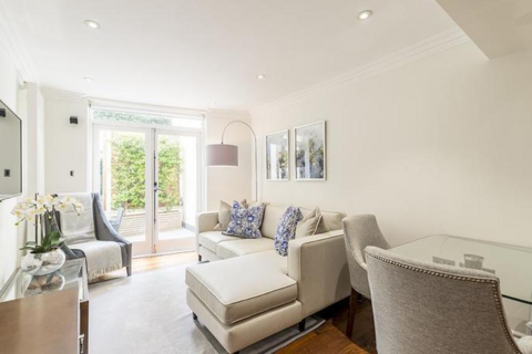 1 bedroom apartment to rent, Kensington Gardens Square, London, W2