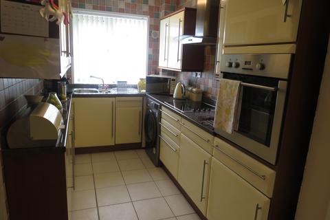 1 bedroom flat for sale, Sunnyhill, Llanelli SA15