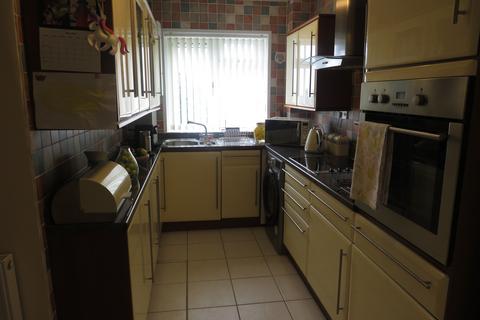 1 bedroom flat for sale, Sunnyhill, Llanelli SA15