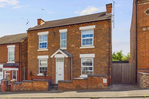 14 Forester Grove, Carlton, Nottingham, NG4 1FR