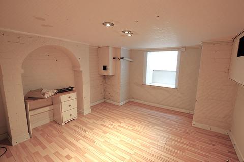 undefined, Nelson Road, Worcester, Worcestershire, WR2 5BN