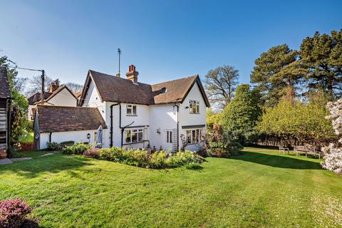 3 bedroom detached house for sale, Rotten Row, Bradfield, Berkshire
