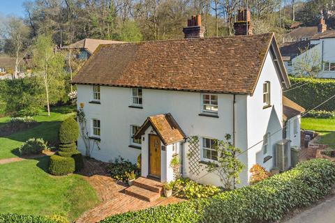 3 bedroom detached house for sale, Rotten Row, Bradfield, Berkshire