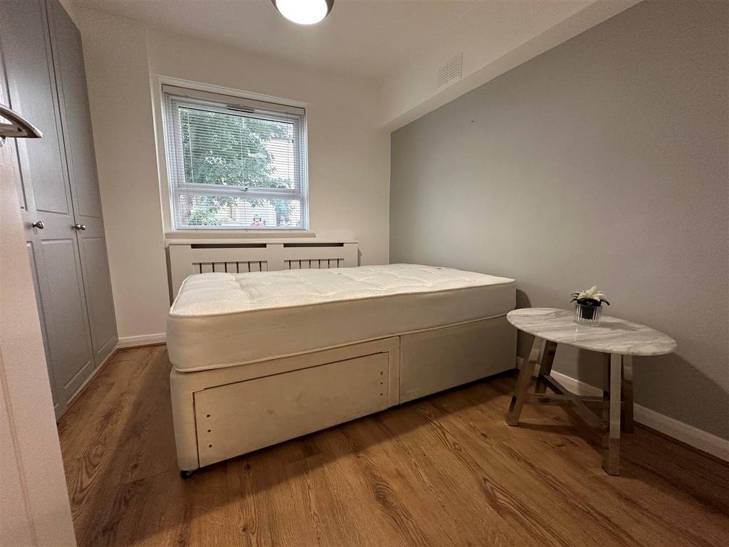 Bedroom.jpg