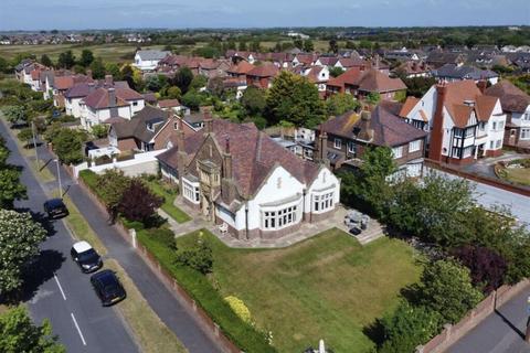 Croyde Road, Lytham St Annes, FY8