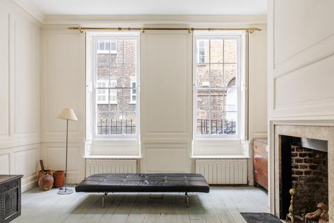 3 bedroom duplex for sale, Old Gloucester Street, London WC1