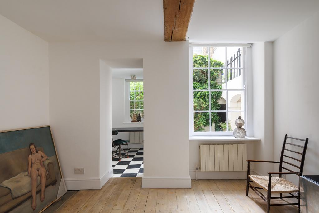 288631 - Old Gloucester Street London-JSouteyrat-2...