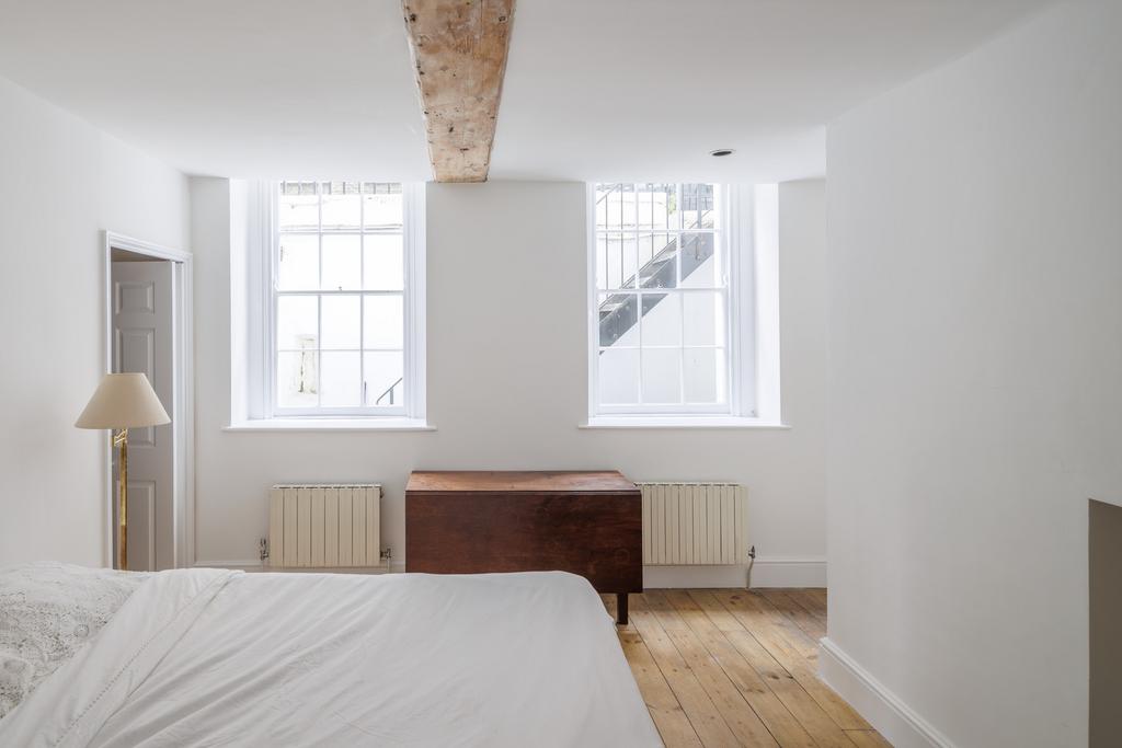 288615 - Old Gloucester Street London-JSouteyrat-2...