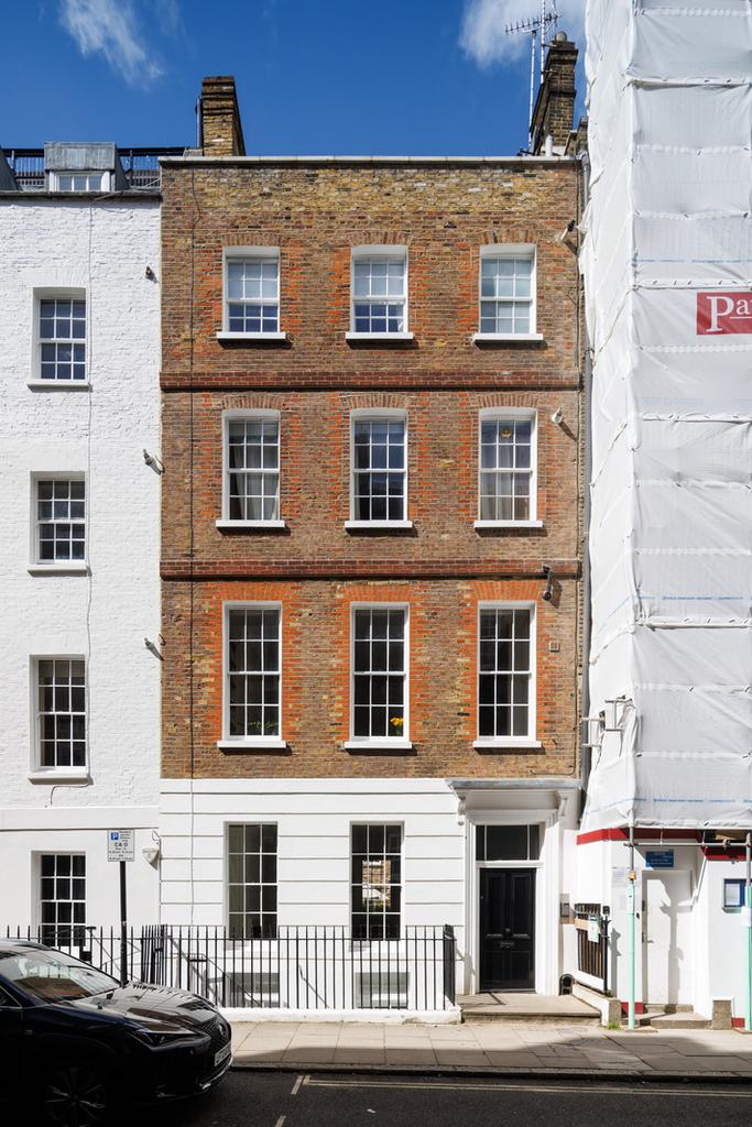 288585 - Old Gloucester Street London-JSouteyrat-1...