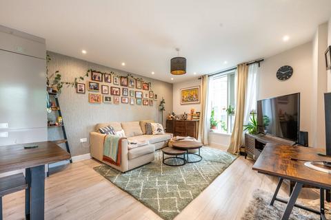 2 bedroom flat to rent, New Willow House, Plaistow, London, E13