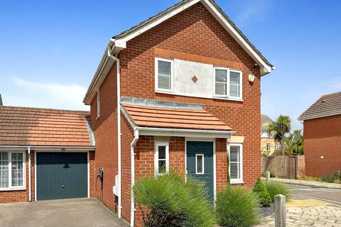 41 Kentlea Road, London, SE28 0JX