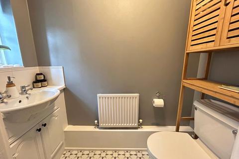 41 Kentlea Road, London, SE28 0JX