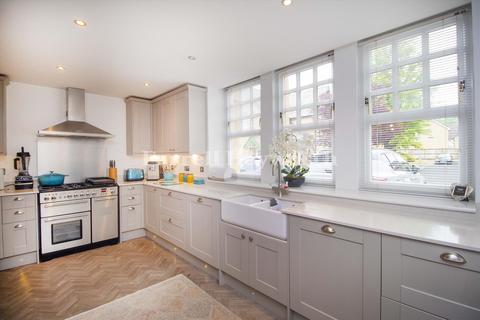 undefined, Woodlea Court, Lancaster LA1
