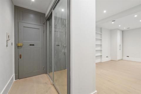 Studio for sale, Kensington High Street, London