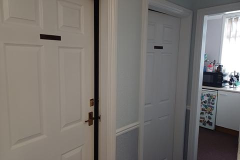 undefined, Leo Terrace, Hull HU19