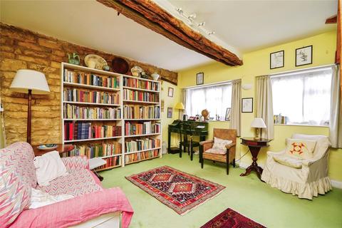 Weaver's Cottage Guildenford, Burford, OX18 4SE