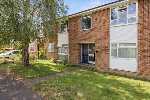 17 Berkeley Road, Thame, OX9 3TQ